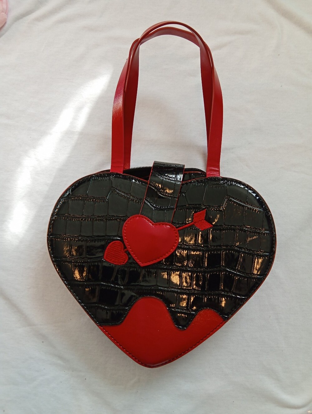 Red and Black Heart-Shaped Hand Bag